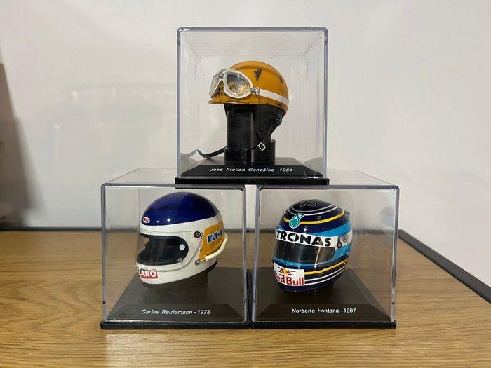Spark 1:5 - Model raceauto (3) - Argentine Helmets Drivers, Hobby en Vrije tijd, Modelauto's | 1:5 tot 1:12