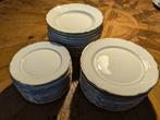 Richard Ginori - Tafelservies voor 12 (36) - Porselein -