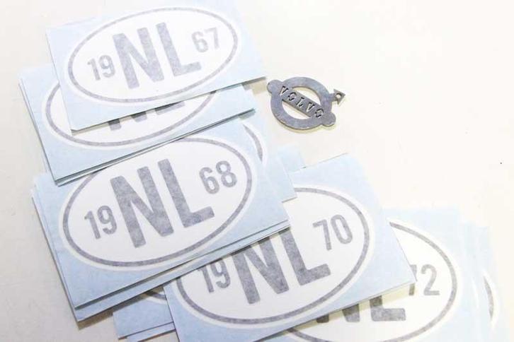 NL STICKER met jaartal! GRATIS VERZENDEN, Auto diversen, Auto-accessoires, Ophalen of Verzenden