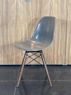Charles Eames, Ray Eames - Stoel - DSW - Glasvezel, Hout