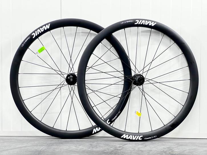 MAVIC COSMIC S 42 Disc wielset VAN €999 VOOR €699!, Fietsen en Brommers, Fietsonderdelen, Racefiets, Nieuw, Wiel, Ophalen of Verzenden