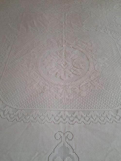 Bedsprei - 260 cm - 260 cm, Antiek en Kunst, Antiek | Kleden en Textiel