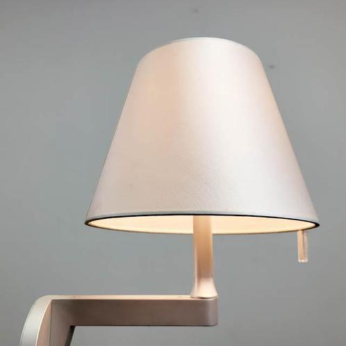 Artemide Melampo Wandlamp, Zakelijke goederen, Kantoor en Winkelinrichting | Kantoorartikelen, Gebruikt, Ophalen of Verzenden
