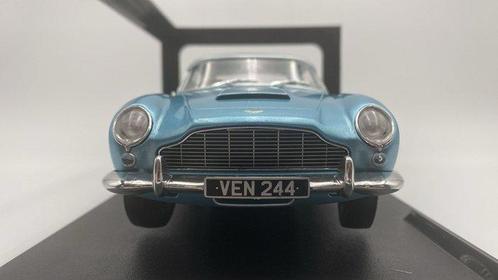 Solido 1:18 - Modelauto - Aston Martin DB5 1964 - (cod.6), Hobby en Vrije tijd, Modelauto's | 1:5 tot 1:12