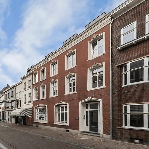 Appartement met wasmachine aansluiting in centrum, Huizen en Kamers, Huizen te huur, Direct bij eigenaar, Appartement