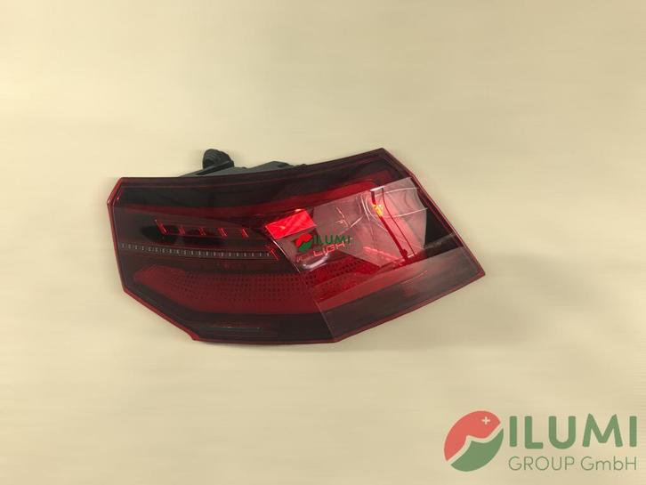 VW GOLF 8 VIII ACHTERLIHT RECHTS IQ LIGHT EU 5H0945208A, Auto-onderdelen, Verlichting, Gebruikt, Volkswagen, Verzenden