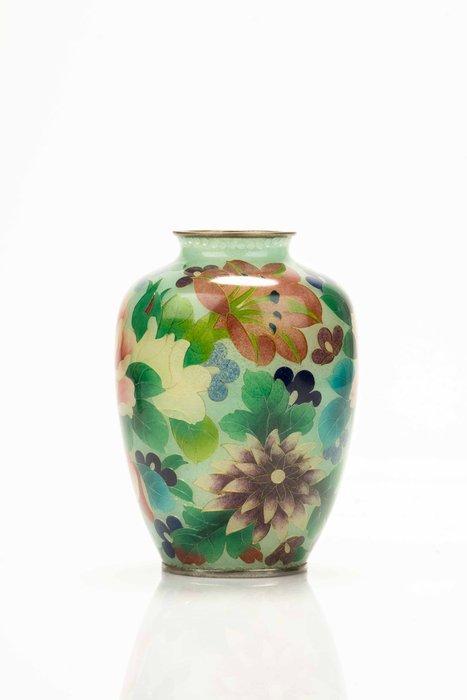Vaas - Glas, Een prachtige plique-à-jour vaas gemaakt van, Antiek en Kunst, Antiek | Overige Antiek