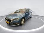 Zakelijke Lease |  Škoda Octavia Combi 1.0 e-Tsi 110pk DSG B, Auto's, Skoda, Automaat, Lichtmetalen velgen, Stof, Gebruikt