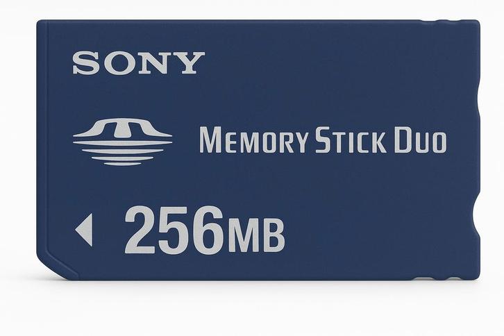 Sony Memory Stick Pro Duo - 256MB, Spelcomputers en Games, Spelcomputers | Sony PlayStation Consoles | Accessoires, Zo goed als nieuw