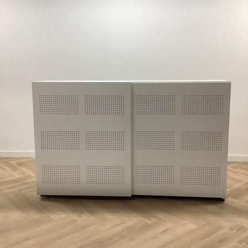Tweedehands akoestische schuifdeurkast, vv 4 legborden, Huis en Inrichting, Kasten | Overige, Gebruikt, Ophalen of Verzenden