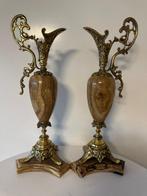 Kruik - Marmer, Messing - Een paar kannen