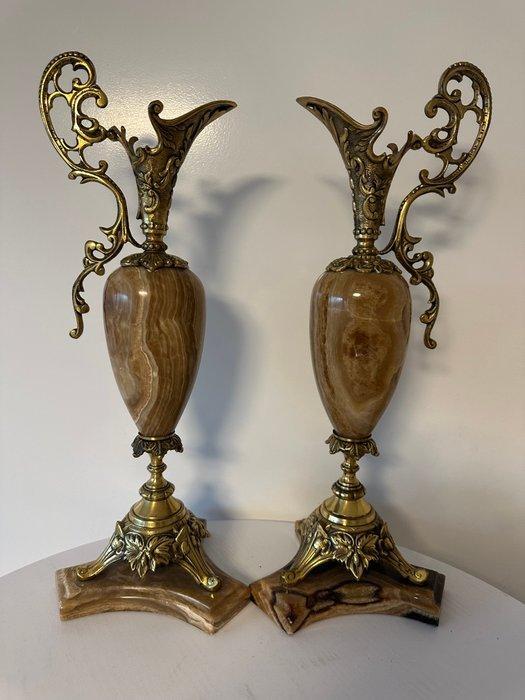 Kruik - Marmer, Messing - Een paar kannen, Antiek en Kunst, Curiosa en Brocante