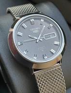 Seiko UFO Case Jumbo Automatic Day Date - 5 - Zonder