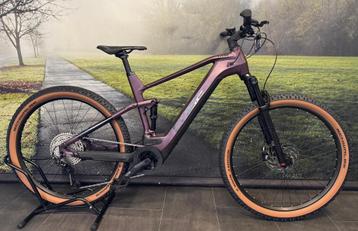 Electrische MTB Cube Stereo Race Hybrid 120P - Middenmotor beschikbaar voor biedingen