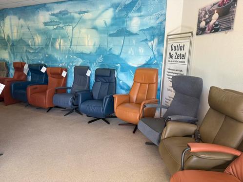 Tweedehands A merken sta op stoel relax fauteuil vanaf 395€, Huis en Inrichting, Stoelen, Nieuw, Leer, Stof, Overige materialen