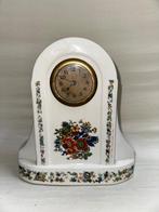Klok en garnituur set (3) - MW - Art Deco Aardewerk,