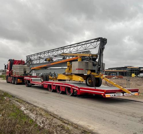 Bouwkraan Huren - Snelle levering - 10 tot 80 meter vlucht, Zakelijke goederen, Machines en Bouw | Liften, Steigers en Ladders