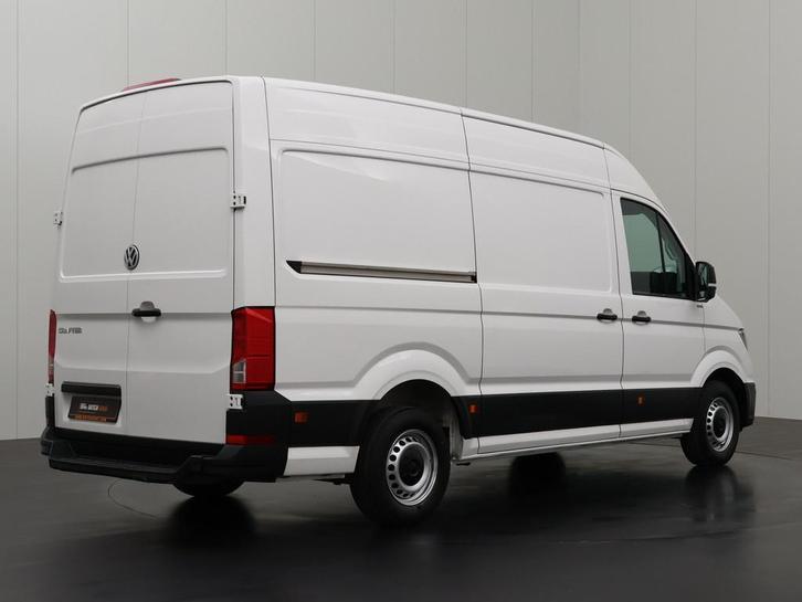 Volkswagen Crafter Bestelbus L3 H3 2022 Diesel, Auto's, Volkswagen, Te koop, Zwart, Handgeschakeld, Financial lease, BTW verrekenbaar