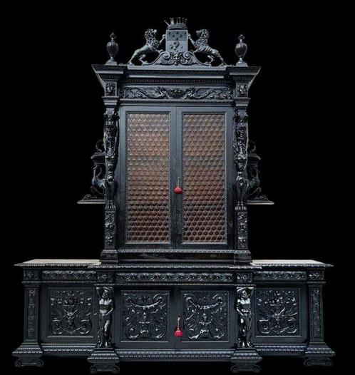 Credenza - geëboniseerd hout - Een imposant, Antiek en Kunst, Antiek | Meubels | Stoelen en Banken