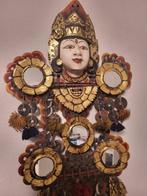 Lemak 75 cm of Balinees tempelbehang met oude Chinese munten