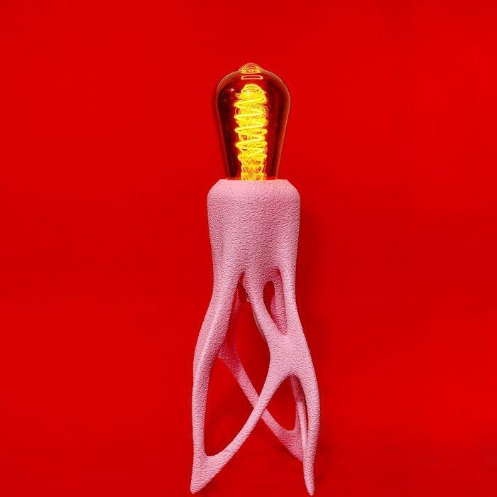 Cornu Design - Tafellamp - PLA - Roze 3D-geprinte lamp, Antiek en Kunst, Kunst | Designobjecten
