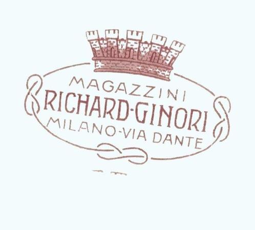 RICHARD GINORI - Schaal - Keramiek - N 3 gangen schotel, Antiek en Kunst, Antiek | Meubels | Tafels
