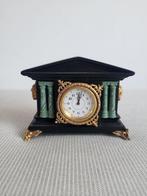 Themacollectie - Kavel van 2 miniatuurklokken – Chinoiserie, Antiek en Kunst