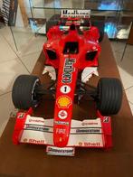 Bell sport modell 1:5 - Model sportwagen - Ferrari F2005, Hobby en Vrije tijd, Modelauto's | 1:5 tot 1:12, Nieuw