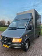 Prachtige en degelijke Mercedes paardenwagen! Automaat!, Dieren en Toebehoren, Paarden en Pony's | Trailers en Aanhangwagens, Ophalen