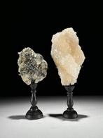 Geen reserveprijs - Prachtig paar pyriet & kubus calciet