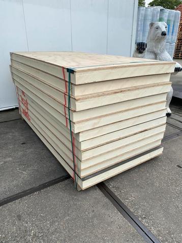Underlayment | 18mm | PIR 85mm | 1220x2430 | Restpartij! beschikbaar voor biedingen