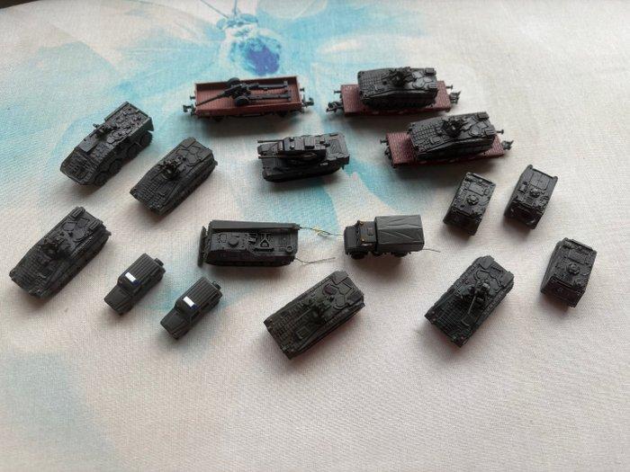 Roco, Fleischmann N - Model treinbevestiging (19) -, Hobby en Vrije tijd, Modeltreinen | N-Spoor