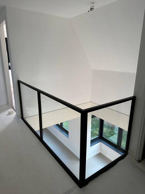 Balustrade met glas, Huis en Inrichting, Overige Huis en Inrichting, Nieuw