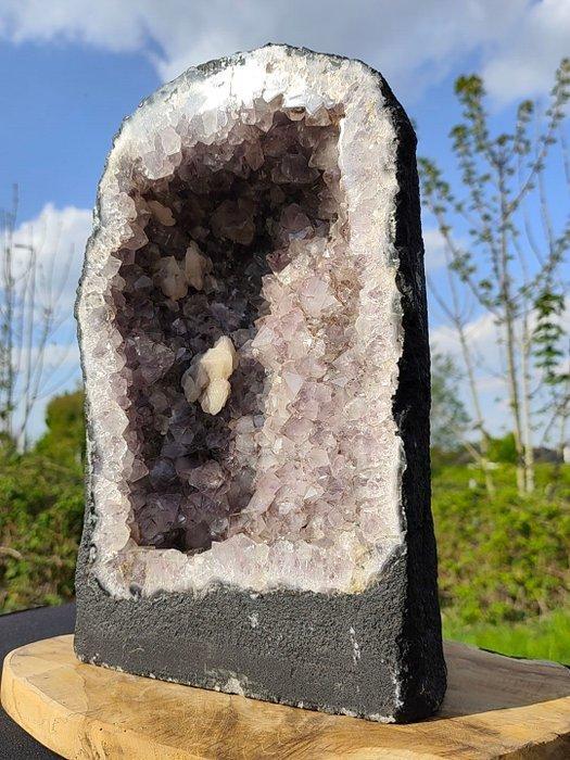 Grote amethist geode, uniek, een geologische pracht van de, Verzamelen, Mineralen en Fossielen