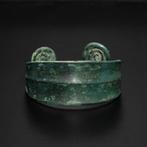Keltisch Brons Celtic Bronze Bracelet with Spiral Terminals