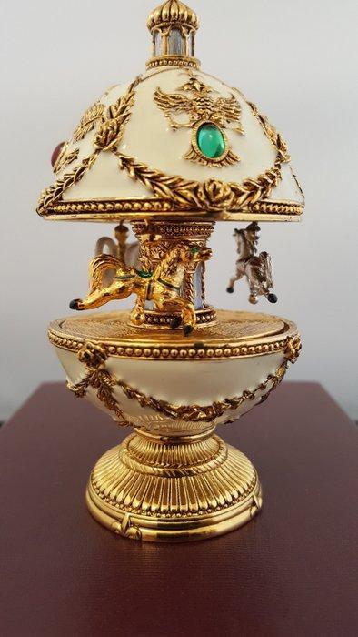 Ei Ei - Joan Rivers unique Carousel Imperial Collector egg, Antiek en Kunst, Curiosa en Brocante