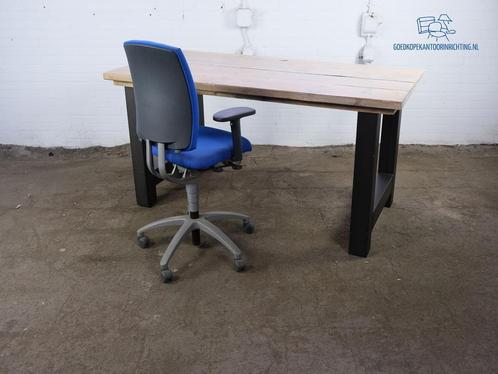 Tweedehands | Bureau | Industriele look | Design BT372, Zakelijke goederen, Kantoor en Winkelinrichting | Kantoormeubilair en Inrichting