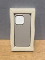 Bang & Olufsen - iPhone 16 Pro Leather Case Hourglass Sand, Nieuw