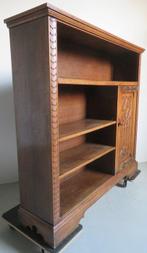 Boekenkast - Eik - Met Gotisch snijwerk
