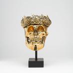sculptuur, NO RESERVE PRICE - Sculpture Human Skull with a