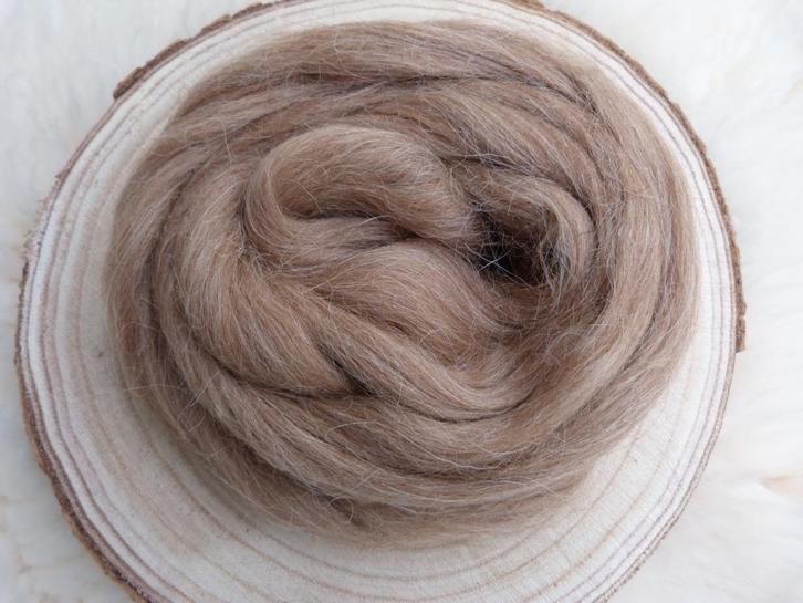 Alpaca lontwol licht bruin, Hobby en Vrije tijd, Spinnewielen en Spinnen, Overige typen, Nieuw, Ophalen of Verzenden