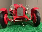 Pocher 1:8 - Modelauto - Alfa Romeo 8C, Nieuw