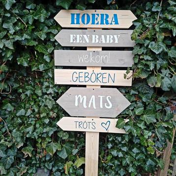 Geboortebord voor de tuin| Eigen teksten mogelijk| beschikbaar voor biedingen