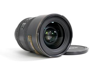 Nikon AF-S 17-55mm f/2.8G IF-ED DX