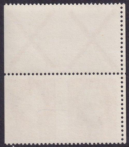 Nederland 1969 - NVPH 939 in blok met variëteit: tussen de, Postzegels en Munten, Postzegels | Nederland