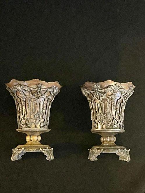 Vaas (2) - Messing - Krater van Napoleon III., Antiek en Kunst, Antiek | Overige Antiek