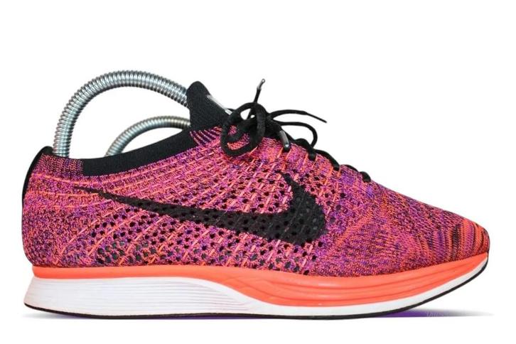 Nike Flyknit Racer Acai Berry • 40, Kleding | Heren, Schoenen, Sneakers of Gympen, Ophalen of Verzenden