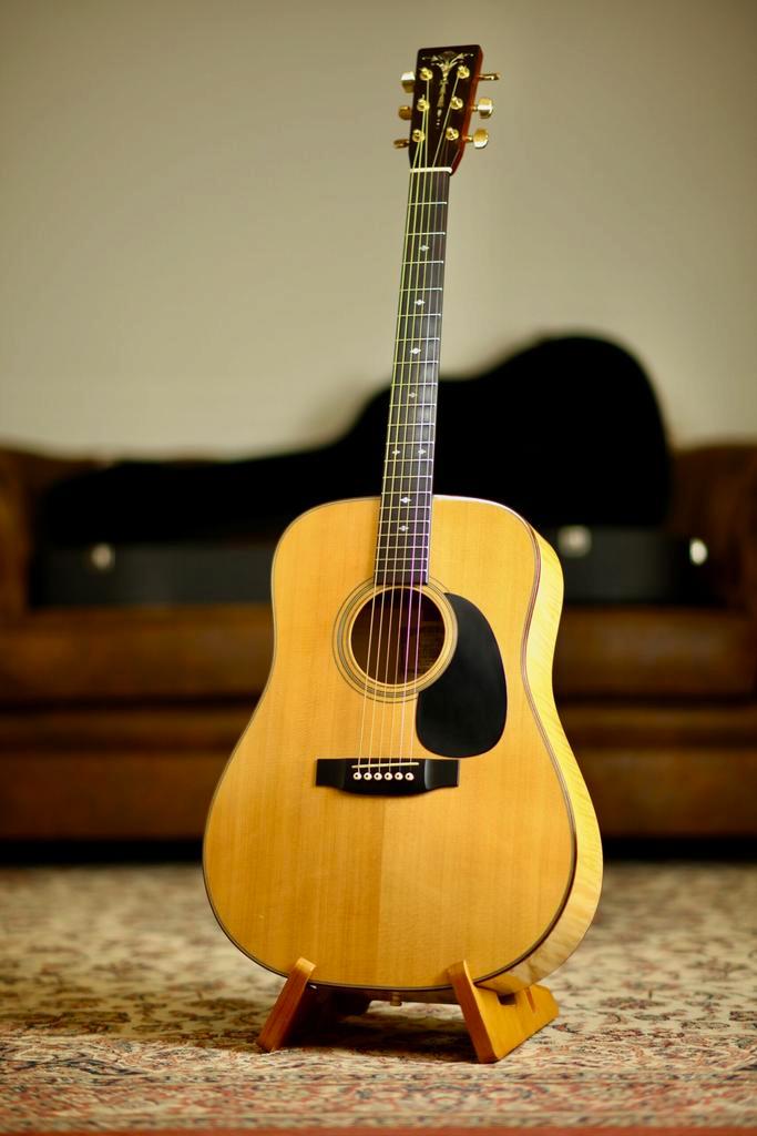 Asturias handcrafted D. Current Maple-K | Natural, Muziek en Instrumenten, Snaarinstrumenten | Gitaren | Akoestisch