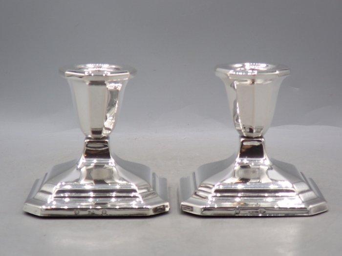 Hans Jensen & Co., Aarhus - Kandelaar (2) - .830 zilver, Antiek en Kunst, Antiek | Goud en Zilver
