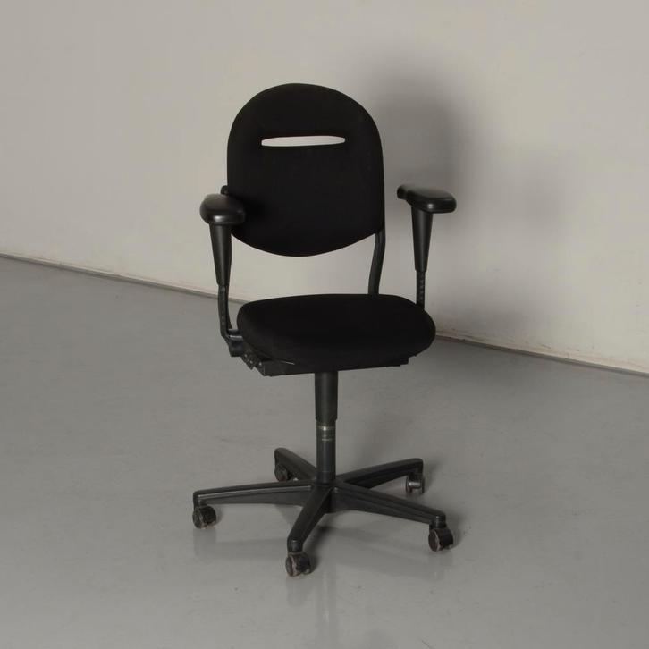 Bureaustoel Ahrend 220 - Zwart - 2D armleggers, Zakelijke goederen, Kantoor en Winkelinrichting | Kantoormeubilair en Inrichting